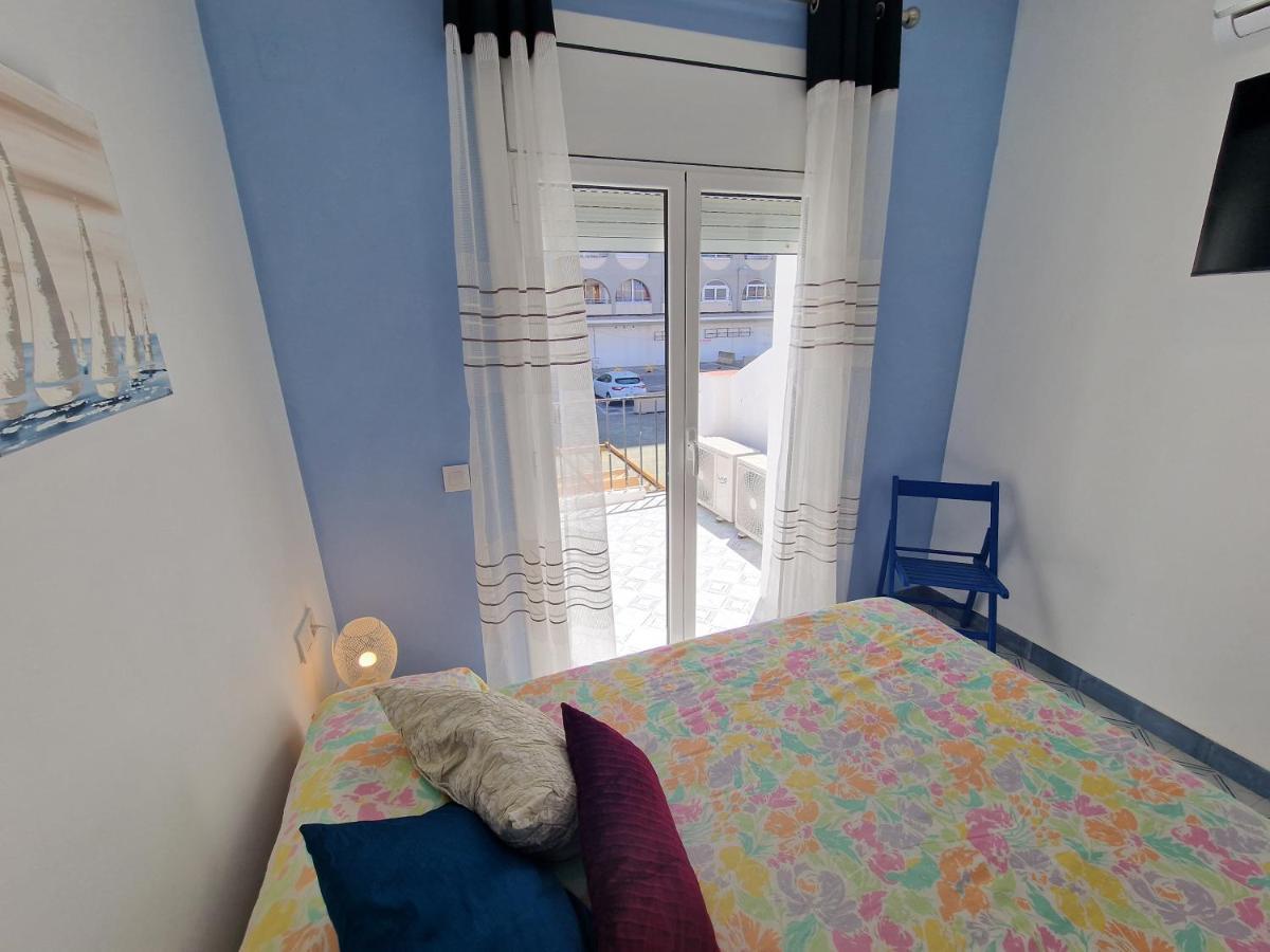 La Maisonnette Bleue Empuriabrava Exterior photo